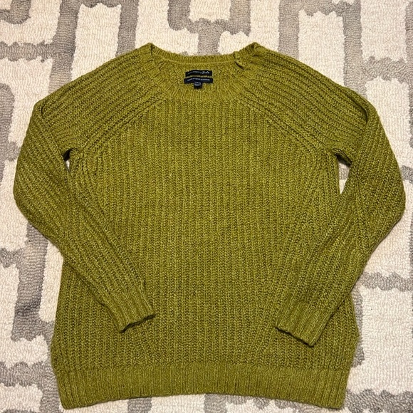 American Eagle Avocado Green Sweater - S - Picture 1 of 8